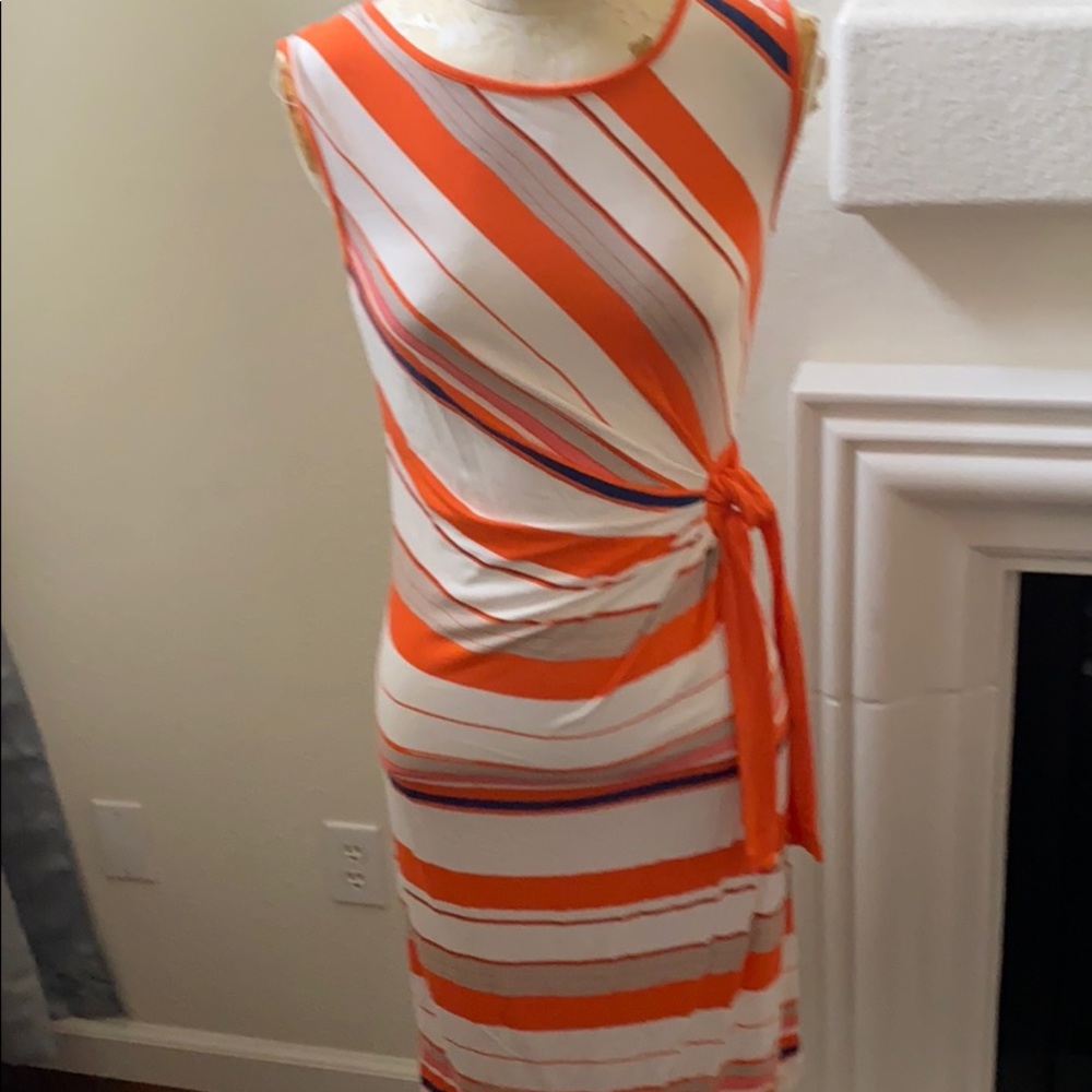 Form fitting casual dress
